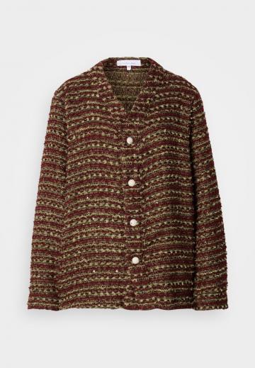 Жаккардовая вязаная кофта