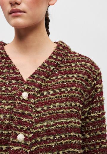 Жаккардовая вязаная кофта