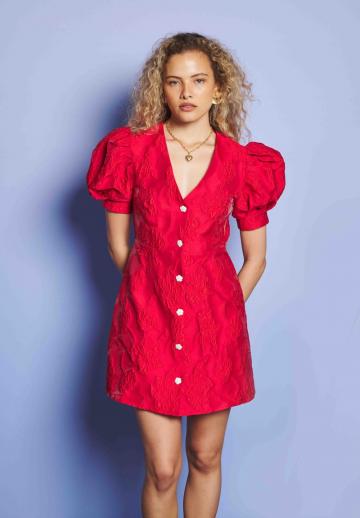 Короткое платье