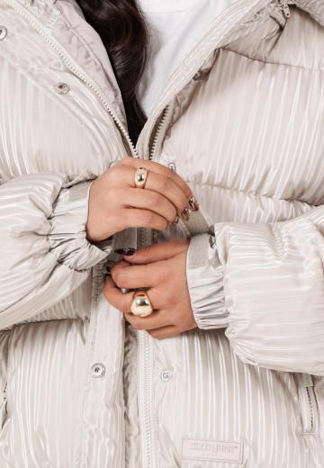 Зимняя куртка