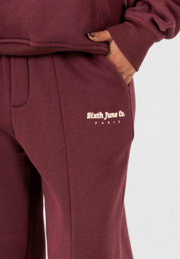 Спортивные штаны