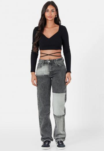 Прямые джинсы