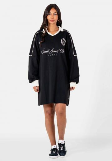 Вязаное платье