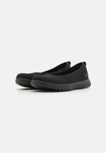 Спортивные балетки