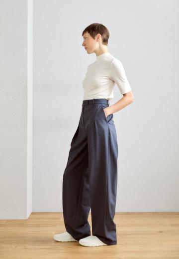 Гандбольные кроссовки