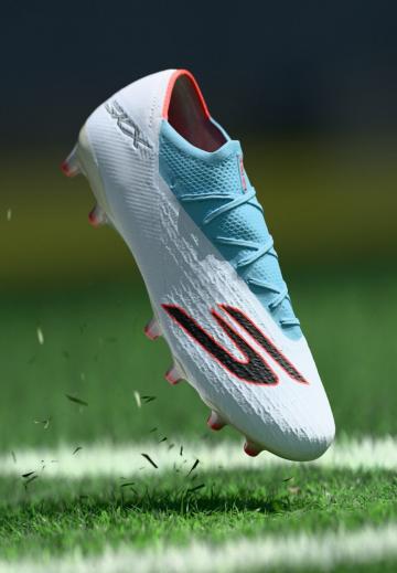 Футбольные бутсы