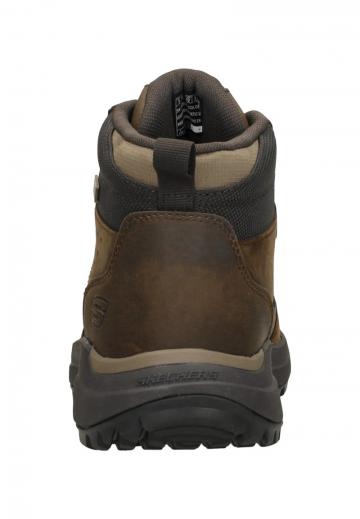 Походные ботинки