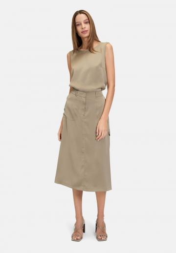 Блузка без рукавов