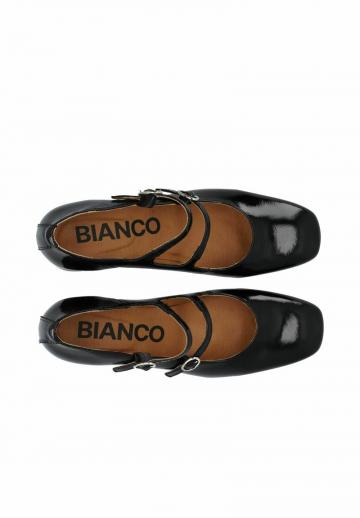 Туфли с ремешком