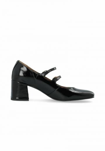 Туфли с ремешком