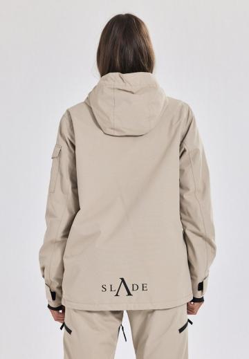 Спортивная куртка