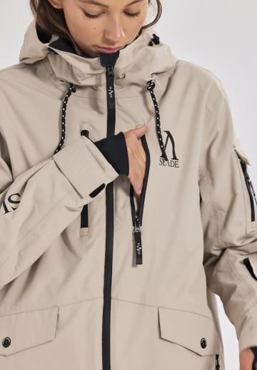 Спортивная куртка