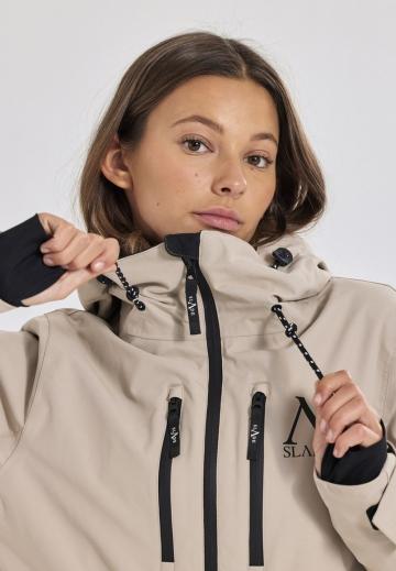 Спортивная куртка