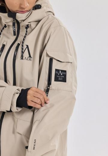 Спортивная куртка