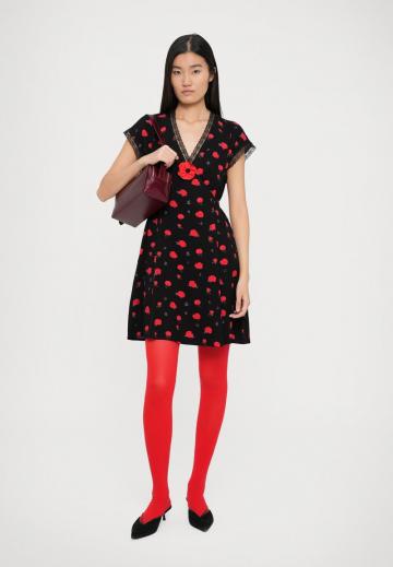 Короткое платье