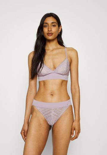 Бюстгальтер