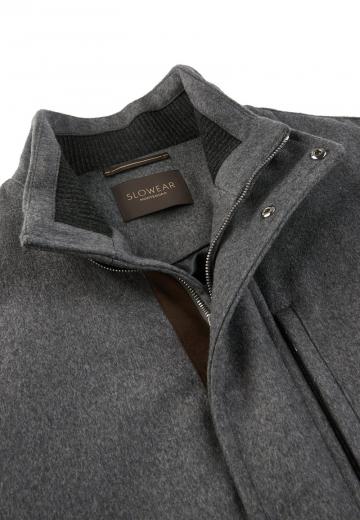 Короткое пальто