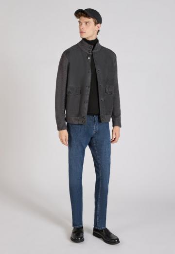 Узкие джинсы