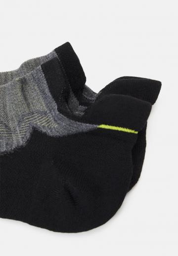 Короткие носки