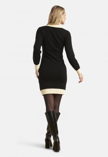 Платье футляр