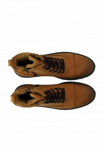 Зимние ботинки