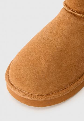 Широкие сапоги