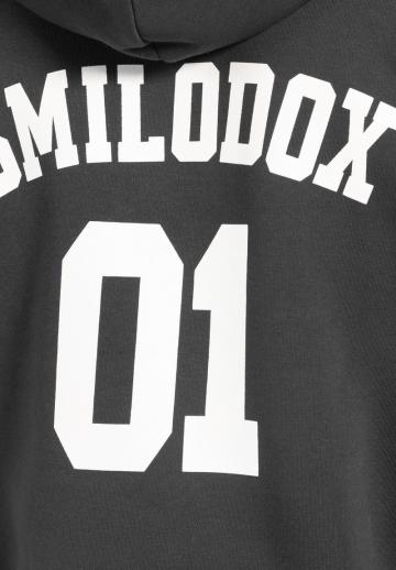 Спортивная кофта