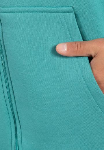 Спортивная кофта