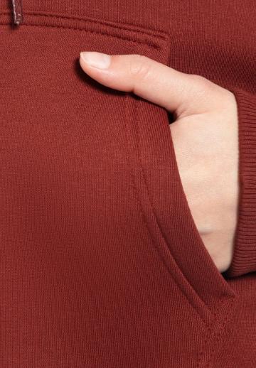 Спортивная толстовка