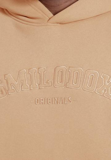 Спортивная кофта