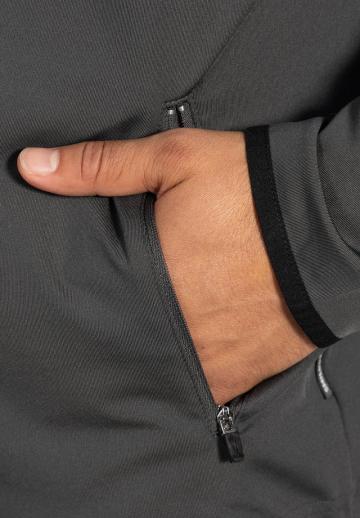 Спортивная куртка