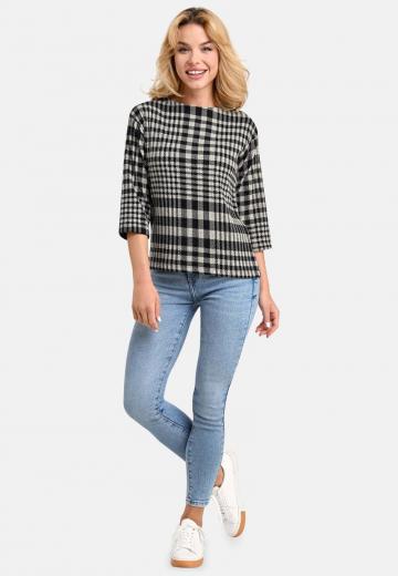 Пуловер с рукавом три четверти