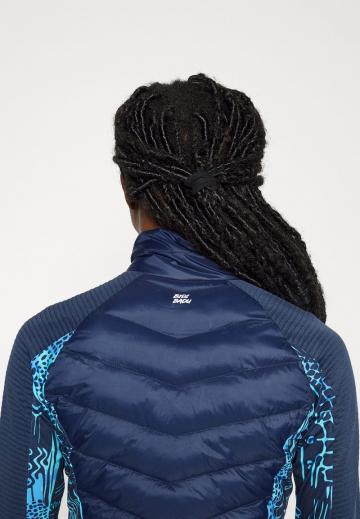 Спортивная куртка