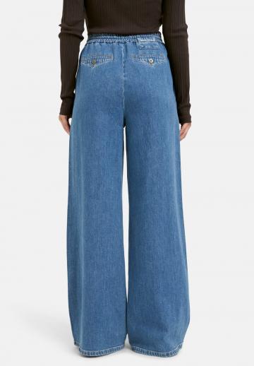 Свободные джинсы