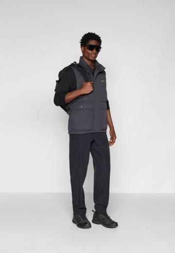 Пуховой жилет