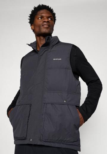 Пуховой жилет