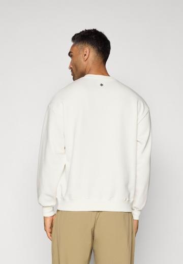 Спортивная толстовка