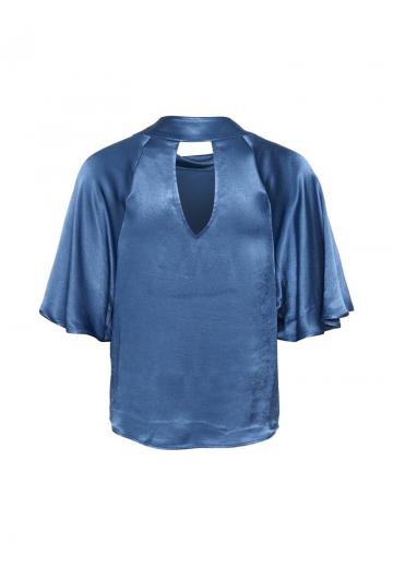 Атласная блузка