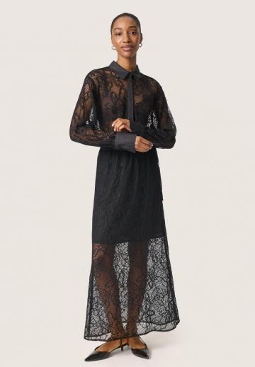 Кружевная блузка