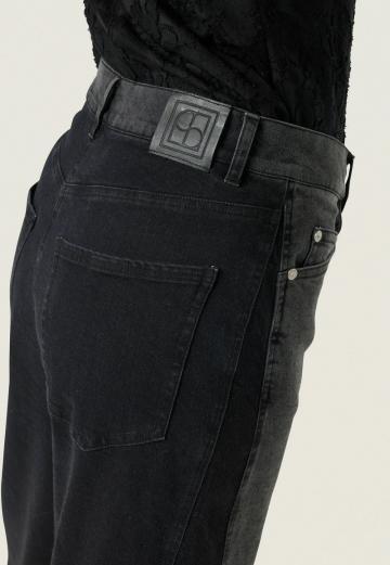 Свободные джинсы