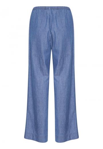 Клешеные джинсы