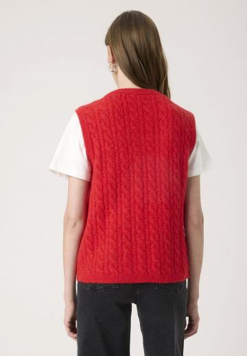Пуловер без рукавов