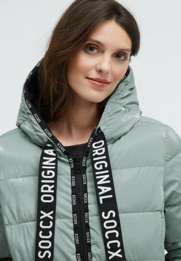 Зимняя куртка