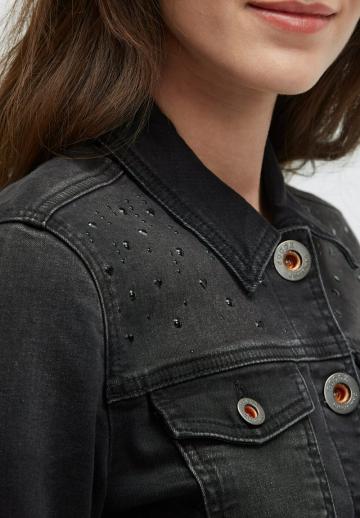 Джинсовая куртка