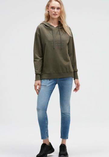 Пуловер с капюшоном