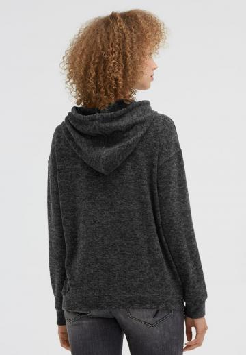 Пуловер с капюшоном
