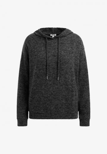 Пуловер с капюшоном