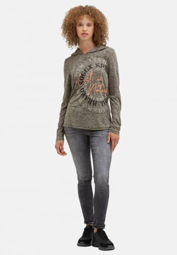 Пуловер с капюшоном