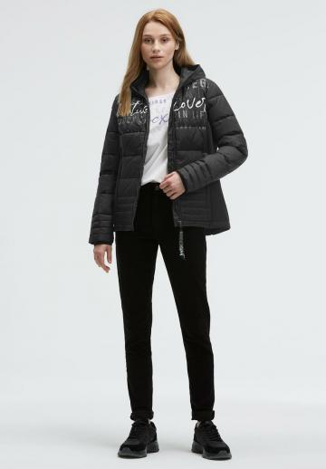 Зимняя куртка