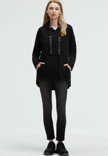 Пуловер с капюшоном